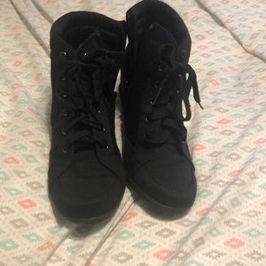 Justice boots